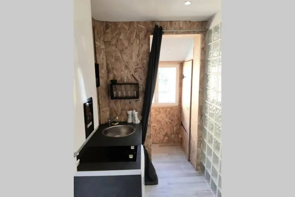 Studio Near Old Nice - Atypical - Tram At 10 M Apartment